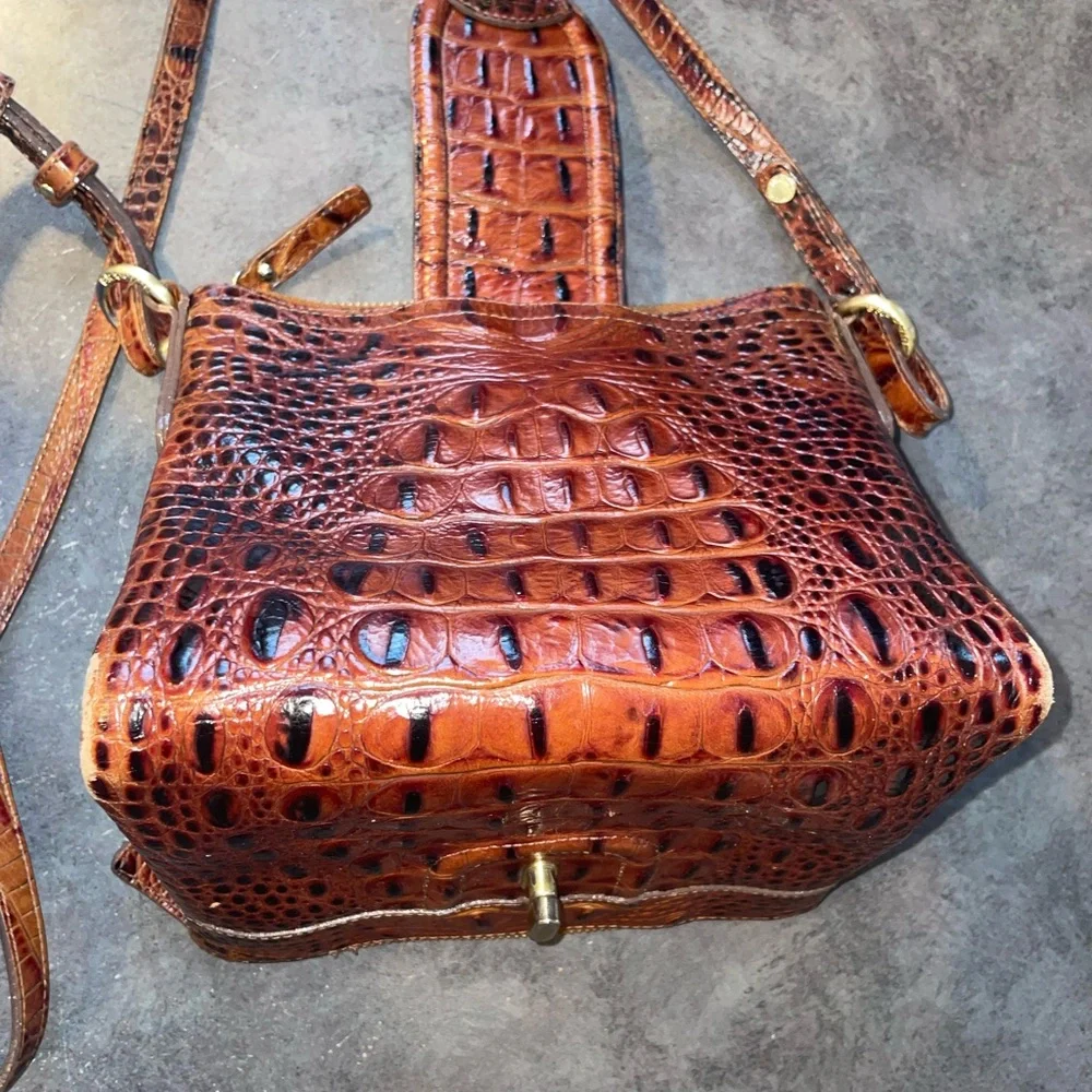 Brahmin crossbody bag, Mojito. Pecan crocodile embossed leather - Picture 9 of 9